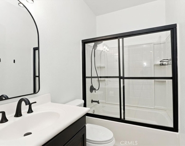 4433 Owens - Photo Thumbnail 29