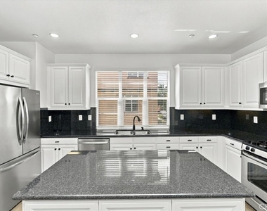 4433 Owens - Photo Thumbnail 19