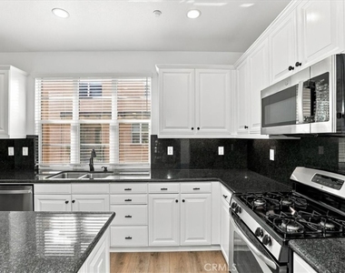 4433 Owens - Photo Thumbnail 15