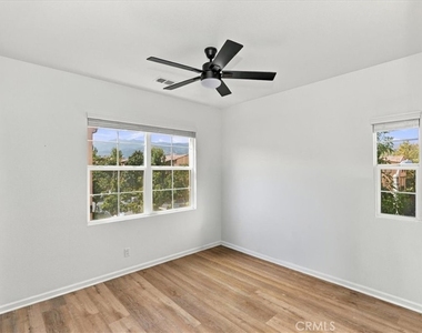 4433 Owens - Photo Thumbnail 25