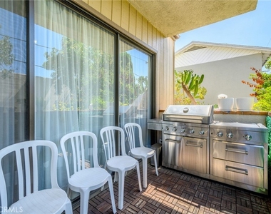 335 Concord - Photo Thumbnail 9