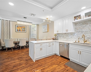335 Concord - Photo Thumbnail 14