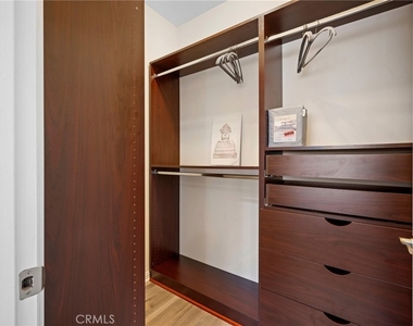 333 Milford Street - Photo Thumbnail 22