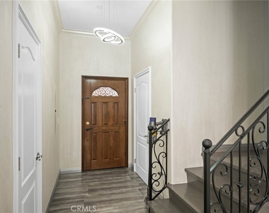 333 Milford Street - Photo Thumbnail 2