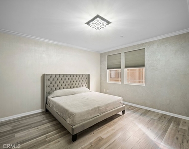 333 Milford Street - Photo Thumbnail 15
