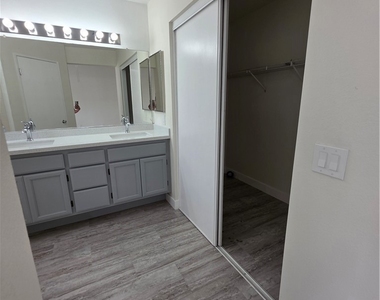 2874 W Calle Vista - Photo Thumbnail 12
