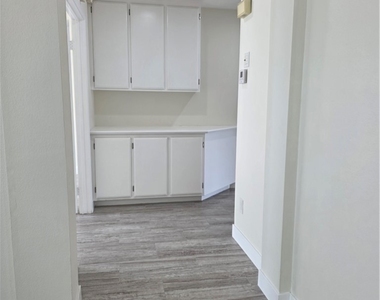 2874 W Calle Vista - Photo Thumbnail 10