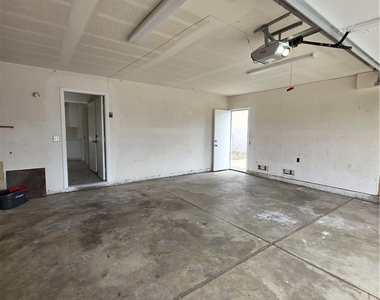 2874 W Calle Vista - Photo Thumbnail 21