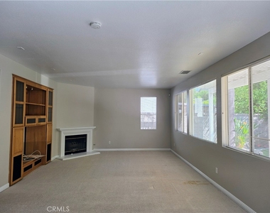 16144 Bighorn Court - Photo Thumbnail 4
