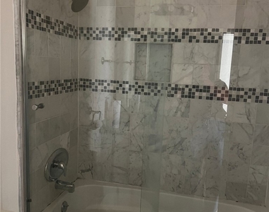 4381 Ventura Canyon - Photo Thumbnail 10