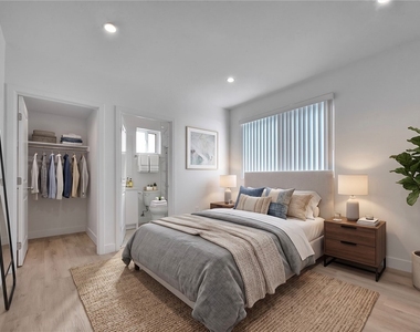 5852 Vineland - Photo Thumbnail 5