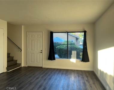 751 Corvette Drive - Photo Thumbnail 6