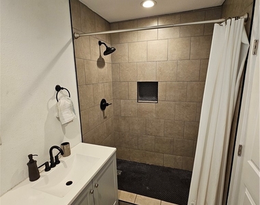 3122 Malabar Street - Photo Thumbnail 11