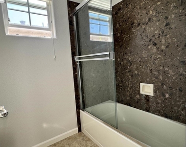 6042 W Branch Rd - Photo Thumbnail 21