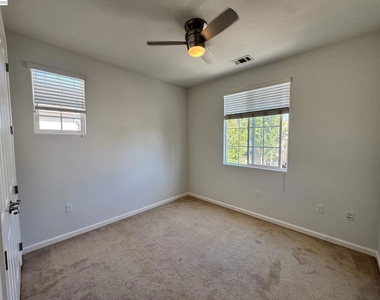 6042 W Branch Rd - Photo Thumbnail 19