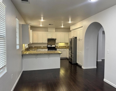 6042 W Branch Rd - Photo Thumbnail 9
