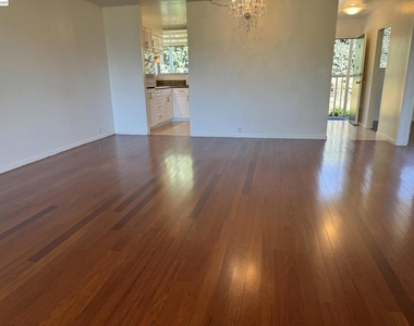 10 Andrew Dr - Photo Thumbnail 16