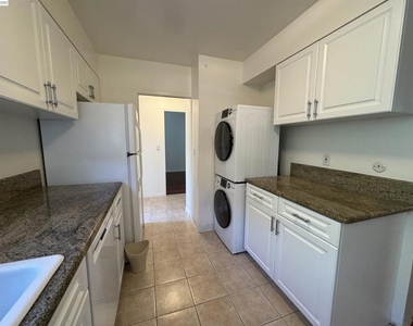 10 Andrew Dr - Photo Thumbnail 9