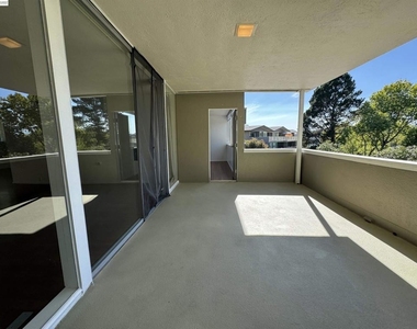 10 Andrew Dr - Photo Thumbnail 29