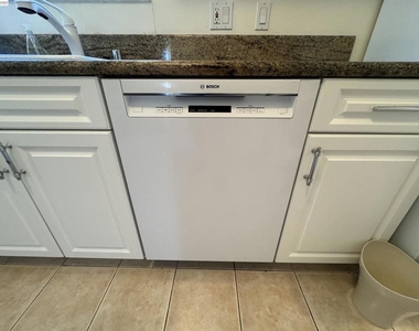 10 Andrew Dr - Photo Thumbnail 12