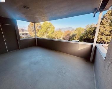 10 Andrew Dr - Photo Thumbnail 28