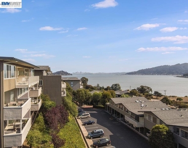 10 Andrew Dr - Photo Thumbnail 46