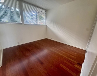 10 Andrew Dr - Photo Thumbnail 26