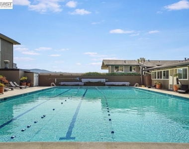 10 Andrew Dr - Photo Thumbnail 39