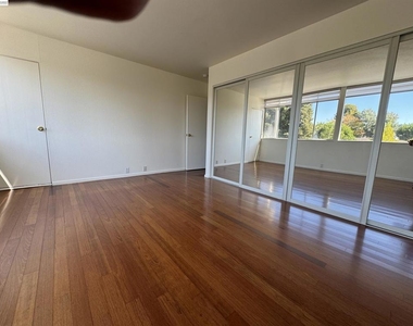10 Andrew Dr - Photo Thumbnail 22