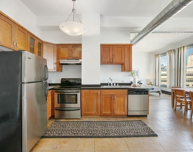 108 W 2nd Street - Photo Thumbnail 5