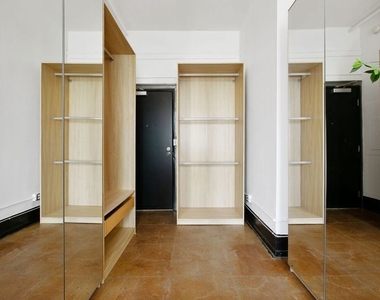 108 W 2nd Street - Photo Thumbnail 11