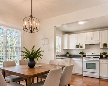 419 N. N Van Ness Avenue - Photo Thumbnail 7