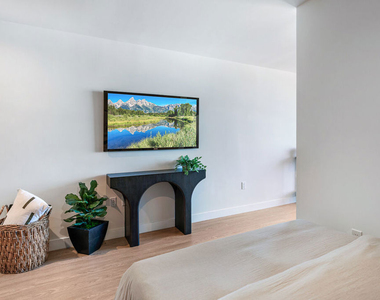 3688 Overland Avenue - Photo Thumbnail 6
