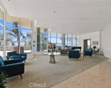 700 E Ocean Boulevard - Photo Thumbnail 13
