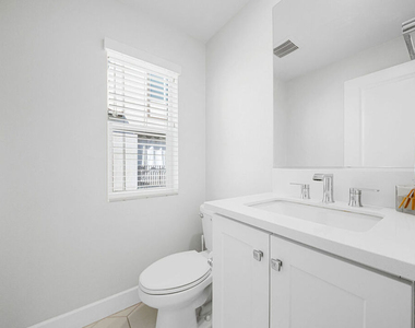 2413 Little Rock Lane - Photo Thumbnail 31
