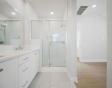 2413 Little Rock Lane - Photo Thumbnail 40