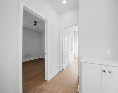 2413 Little Rock Lane - Photo Thumbnail 43