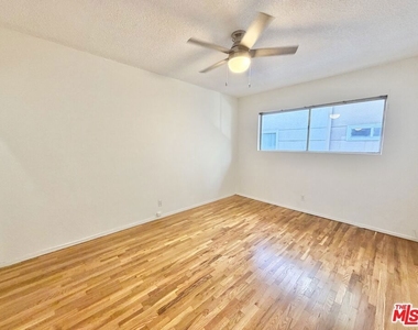 932 Wilcox Avenue - Photo Thumbnail 6