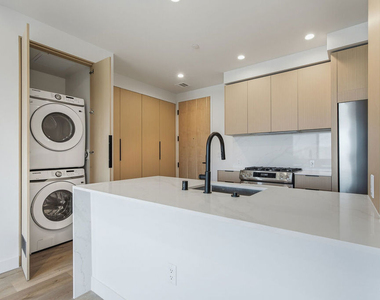 3555 Overland Avenue - Photo Thumbnail 4