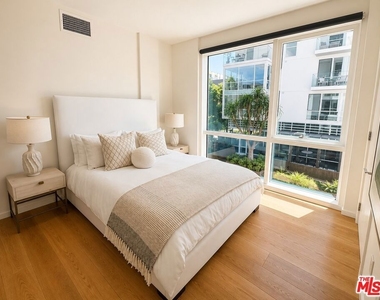 1705 Ocean Avenue - Photo Thumbnail 19