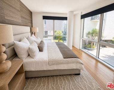 1705 Ocean Avenue - Photo Thumbnail 16