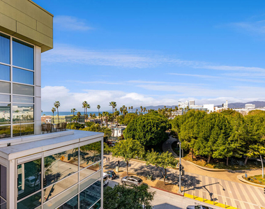 1705 Ocean Avenue - Photo Thumbnail 25