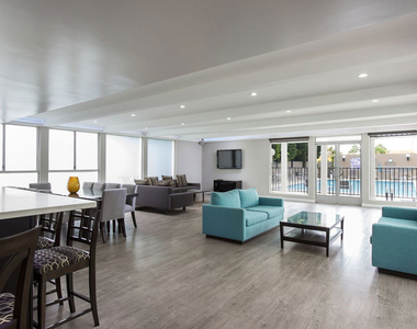 7250 Franklin Avenue - Photo Thumbnail 41