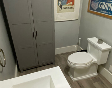 1202 N Poinsettia Place - Photo Thumbnail 19