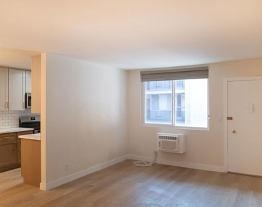 860 S Kingsley Drive - Photo Thumbnail 11