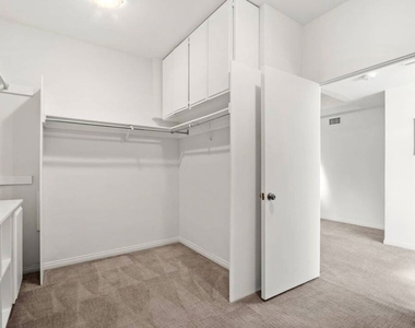 1210 N Kings Road - Photo Thumbnail 29