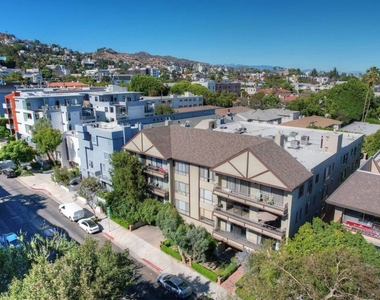1210 N Kings Road - Photo Thumbnail 36