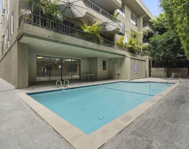 1210 N Kings Road - Photo Thumbnail 37