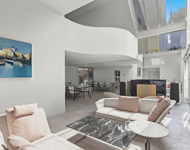 11925 Goshen Avenue - Photo Thumbnail 1