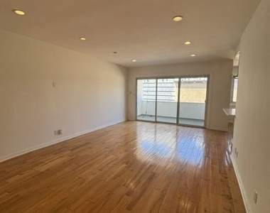 8710 Delgany Avenue - Photo Thumbnail 9